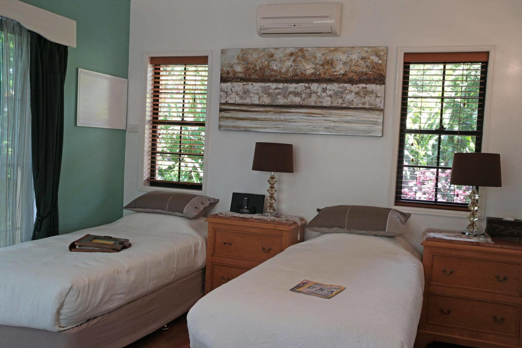 Villa Della Rosa Bed & Breakfast Mount Tamborine Dış mekan fotoğraf